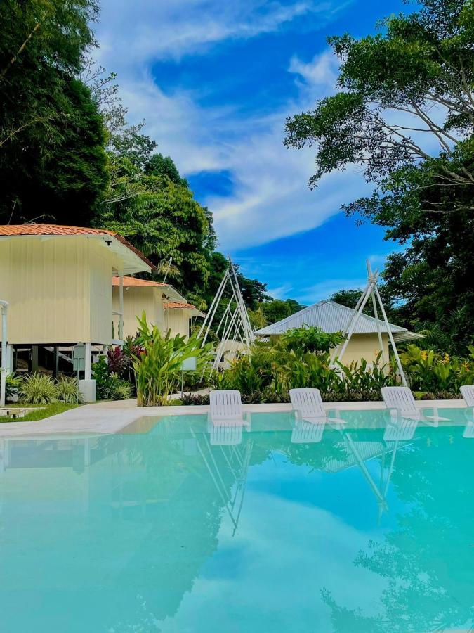 Grand Park Manuel Antonio Hotel เกโปส ภายนอก รูปภาพ