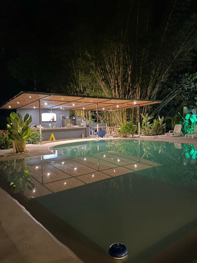 Grand Park Manuel Antonio Hotel เกโปส ภายนอก รูปภาพ