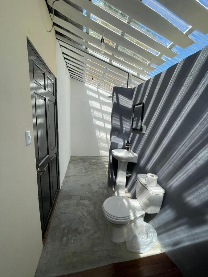 Grand Park Manuel Antonio Hotel เกโปส ภายนอก รูปภาพ