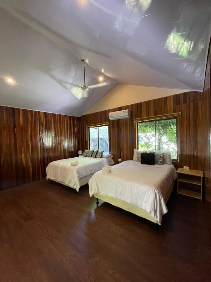 Grand Park Manuel Antonio Hotel เกโปส ภายนอก รูปภาพ