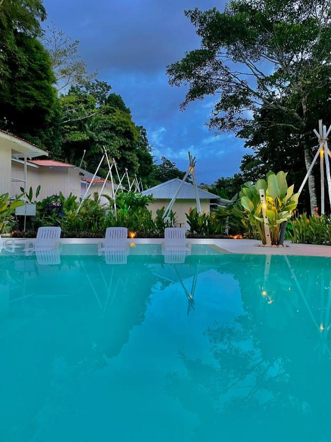 Grand Park Manuel Antonio Hotel เกโปส ภายนอก รูปภาพ